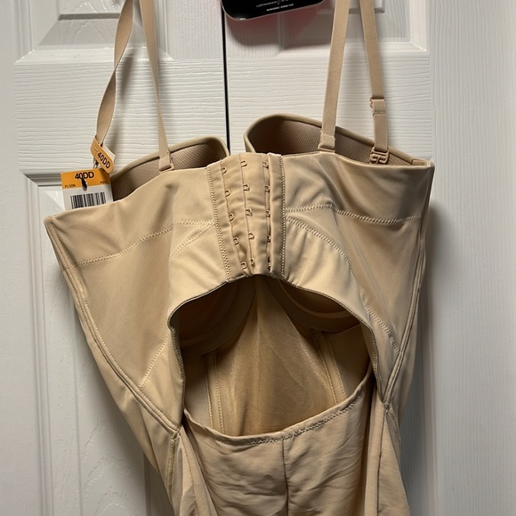 brand new shapewear - Picture 6 of 9